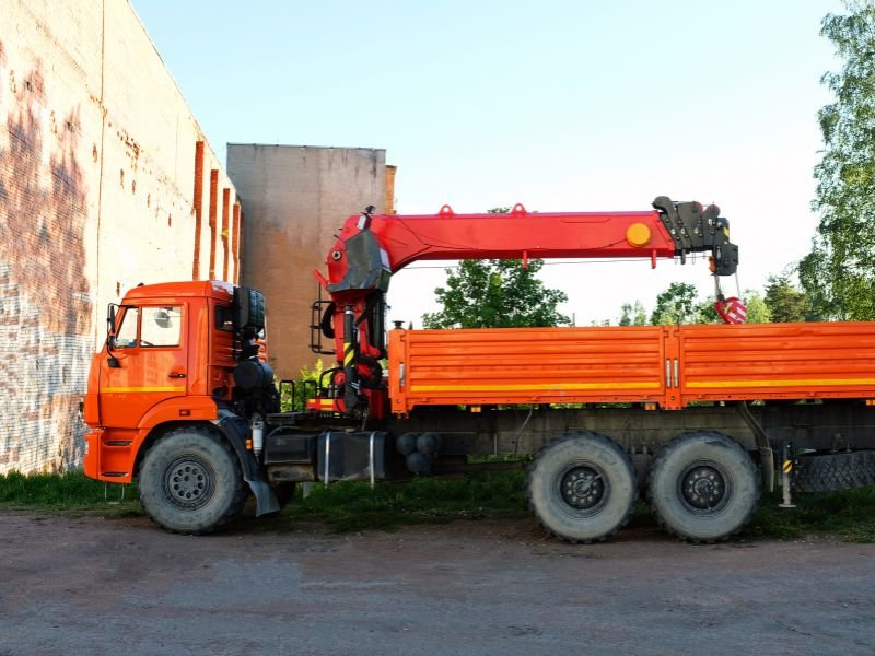 Caminhão Munck em Mandirituba