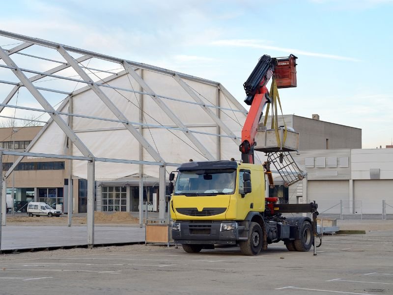 Locação de Caminhões Munck em Adrianópolis